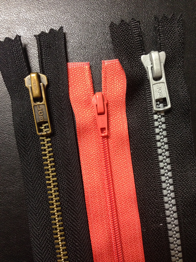 Tips to Choose the Right Zippers for Your Jackets and Other Clothes
