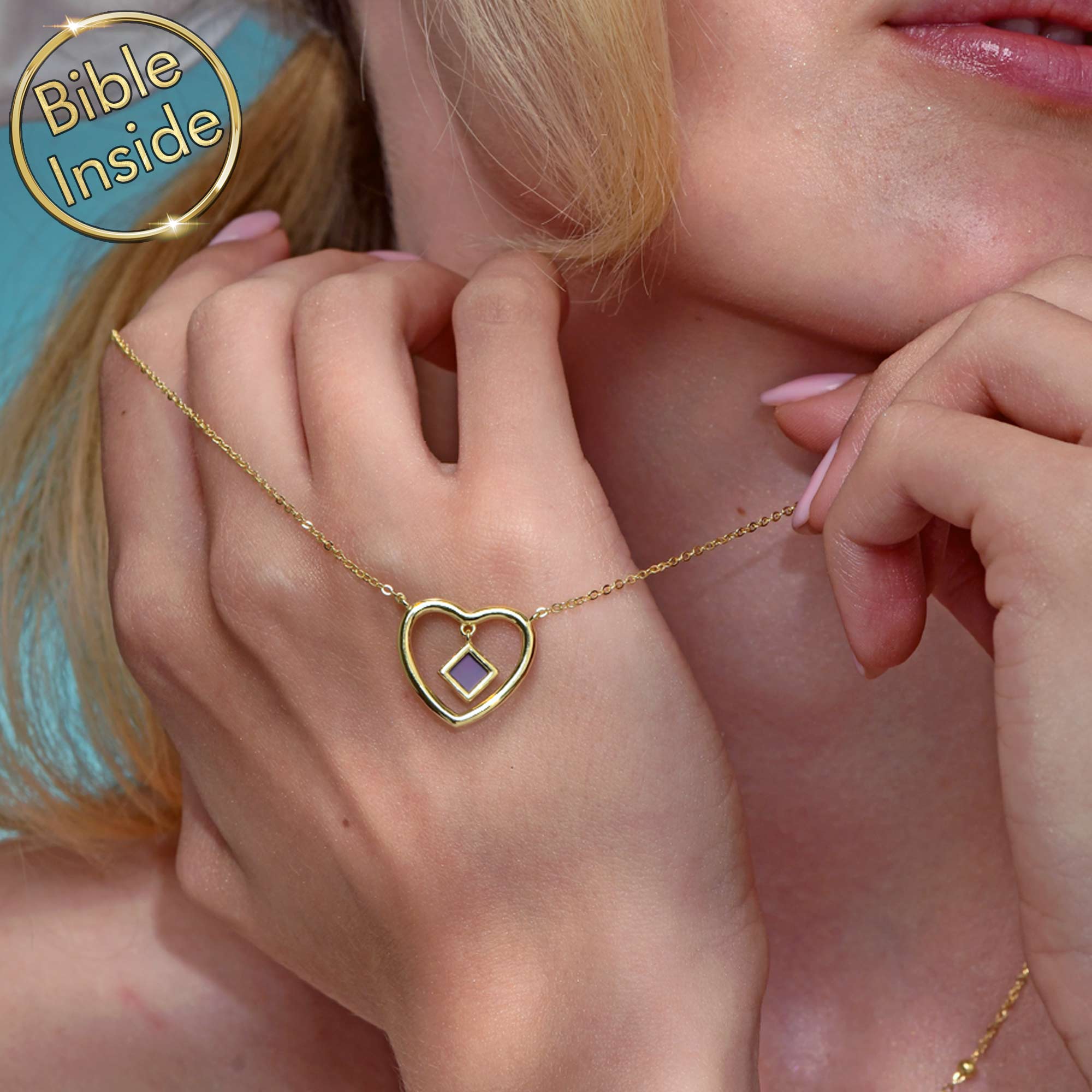 Behind-the-Scenes: The Artistry of Women’s Jewelry Creation