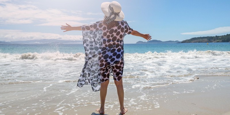 What Kind Of Beach Cover Up You Can Opt for Now?