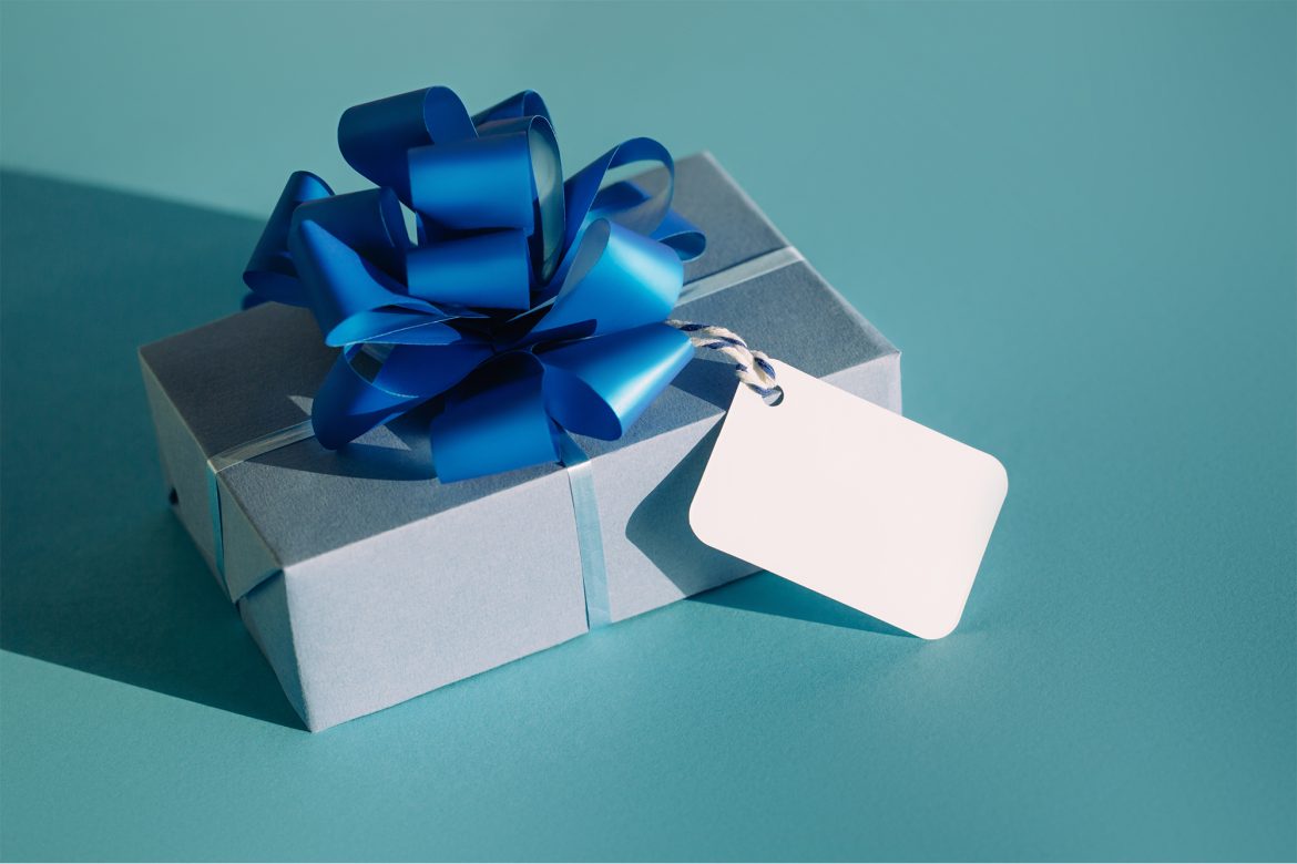 The Magic of Personalized Wedding Gifts: A New Era of Thoughtful Giving